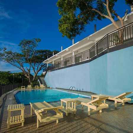 Olu Villa Resort Tissamaharama Buitenkant foto